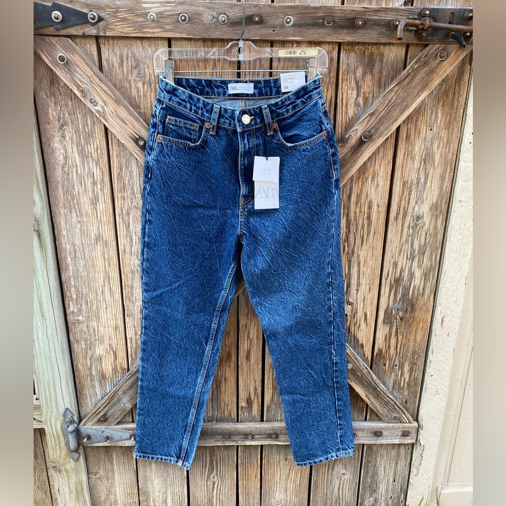 ZARA Classic Fit Mom Jeans